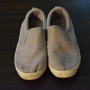 Cat & Jack boys boat shoes, size 12.